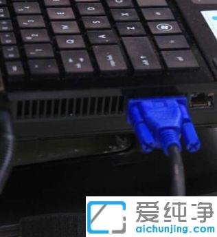 win10�ʼǱ�������ô˫����ʾ